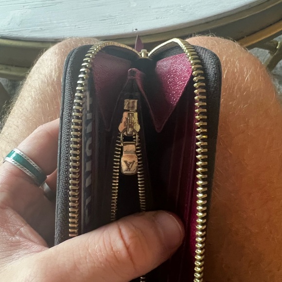 Louis Vuitton Clemencé wallet - Picture 7 of 10